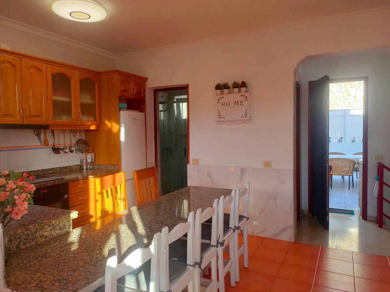 Big Villa Puerto Rico Streetfront With Private Saltwater Jacuzzi Pool, Bbq, Kitchen & 3 Terraces Near Shopping Center Puerto Rico (Gran Canaria) Dış mekan fotoğraf