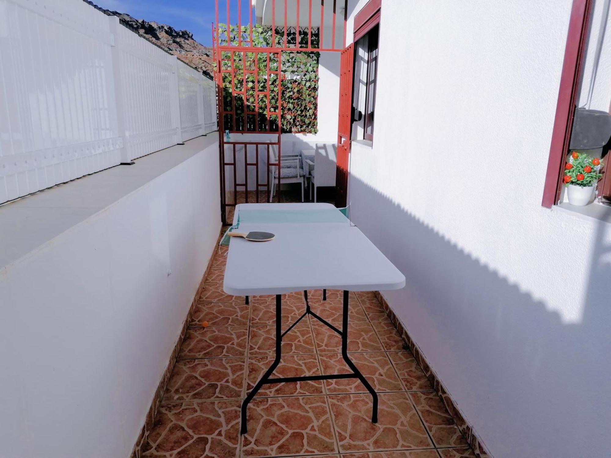Big Villa Puerto Rico Streetfront With Private Saltwater Jacuzzi Pool, Bbq, Kitchen & 3 Terraces Near Shopping Center Puerto Rico (Gran Canaria) Dış mekan fotoğraf