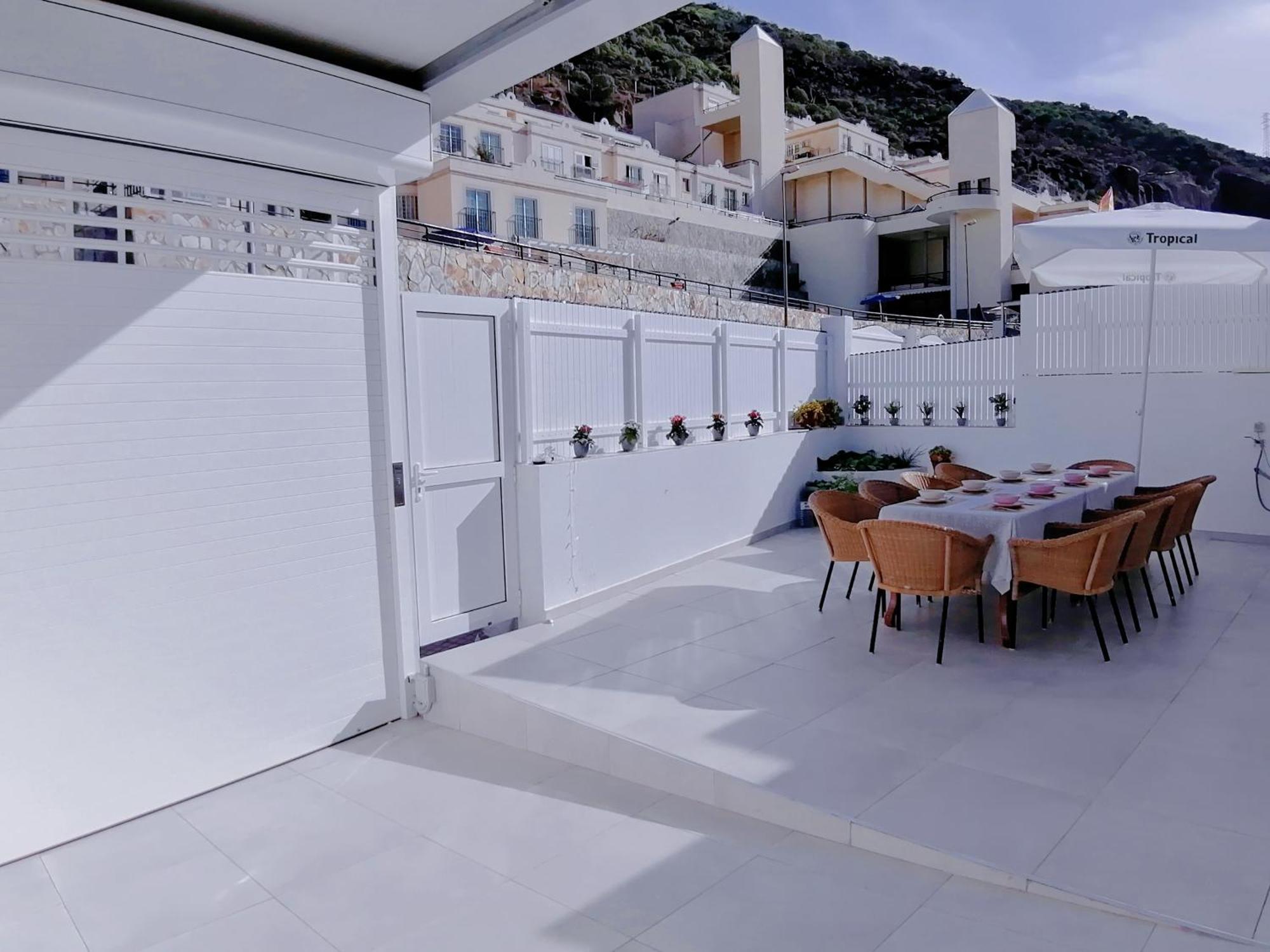 Big Villa Puerto Rico Streetfront With Private Saltwater Jacuzzi Pool, Bbq, Kitchen & 3 Terraces Near Shopping Center Puerto Rico (Gran Canaria) Dış mekan fotoğraf