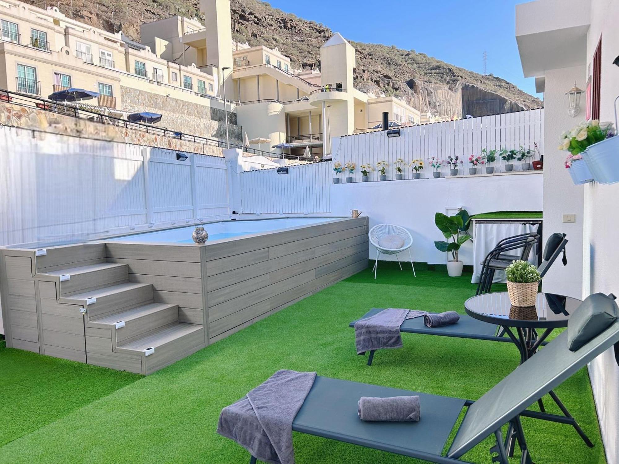 Big Villa Puerto Rico Streetfront With Private Saltwater Jacuzzi Pool, Bbq, Kitchen & 3 Terraces Near Shopping Center Dış mekan fotoğraf
