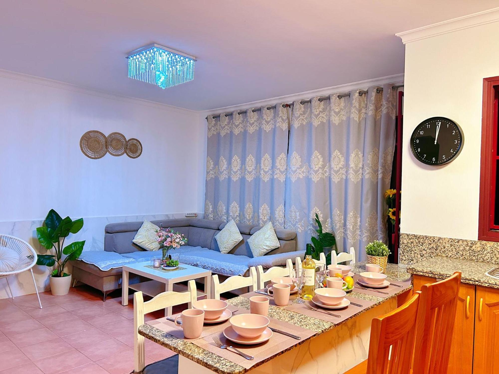 Big Villa Puerto Rico Streetfront With Private Saltwater Jacuzzi Pool, Bbq, Kitchen & 3 Terraces Near Shopping Center Puerto Rico (Gran Canaria) Dış mekan fotoğraf